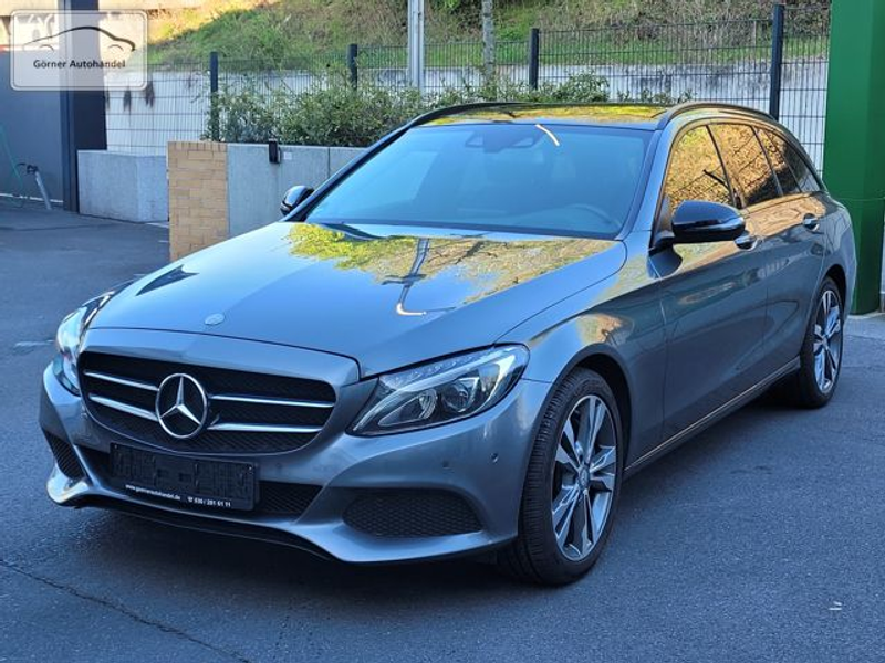 Mercedes-Benz C 250 d T Avantgarde Night+HUD+Kamera+Pano+18" — photo 2
