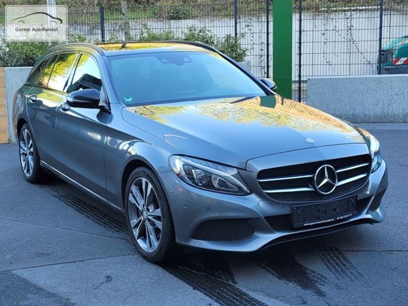 Mercedes-Benz C 250 d T Avantgarde Night+HUD+Kamera+Pano+18"