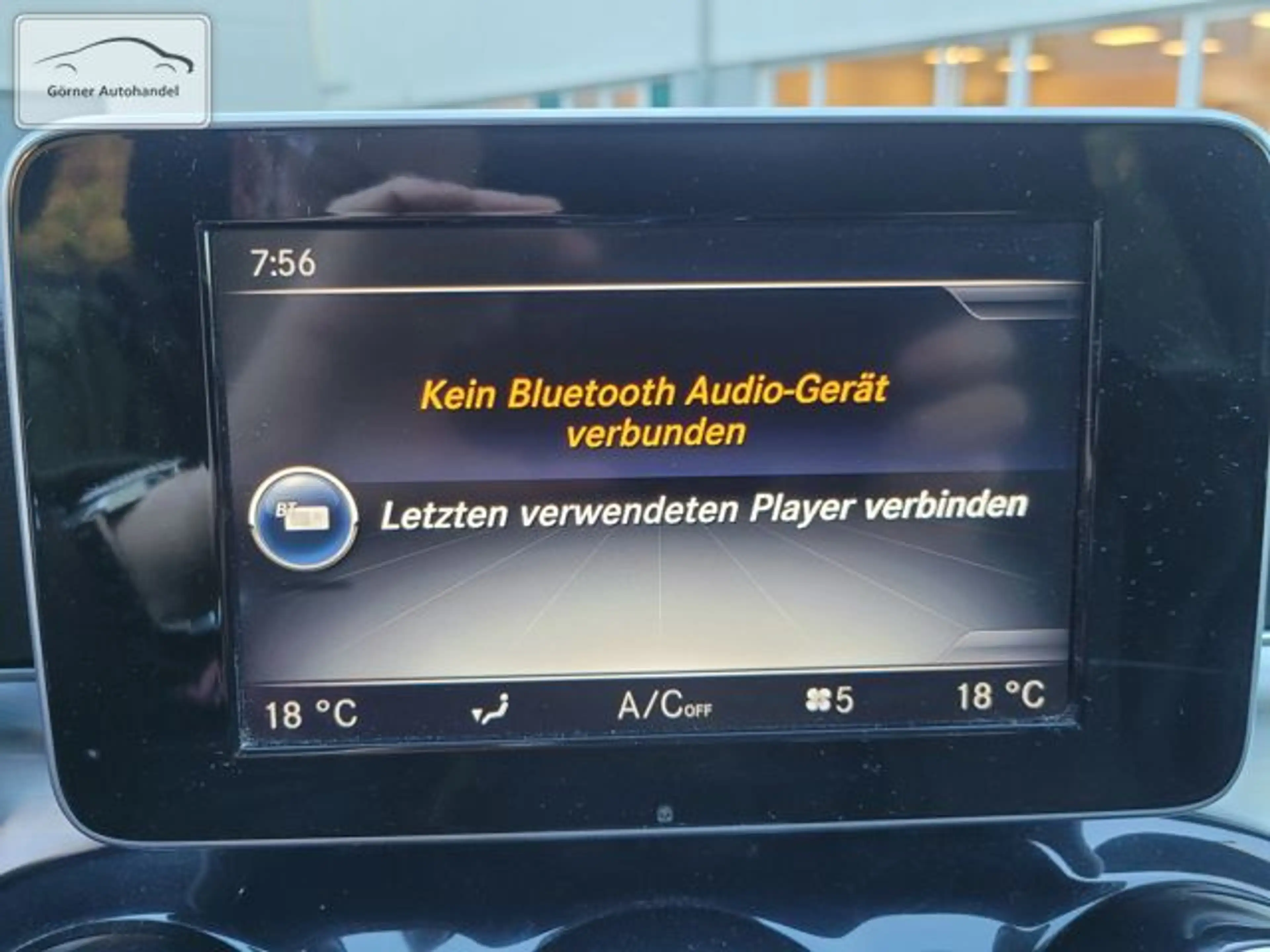 Mercedes-Benz C 250 d T Avantgarde Night+HUD+Kamera+Pano+18" — photo 25