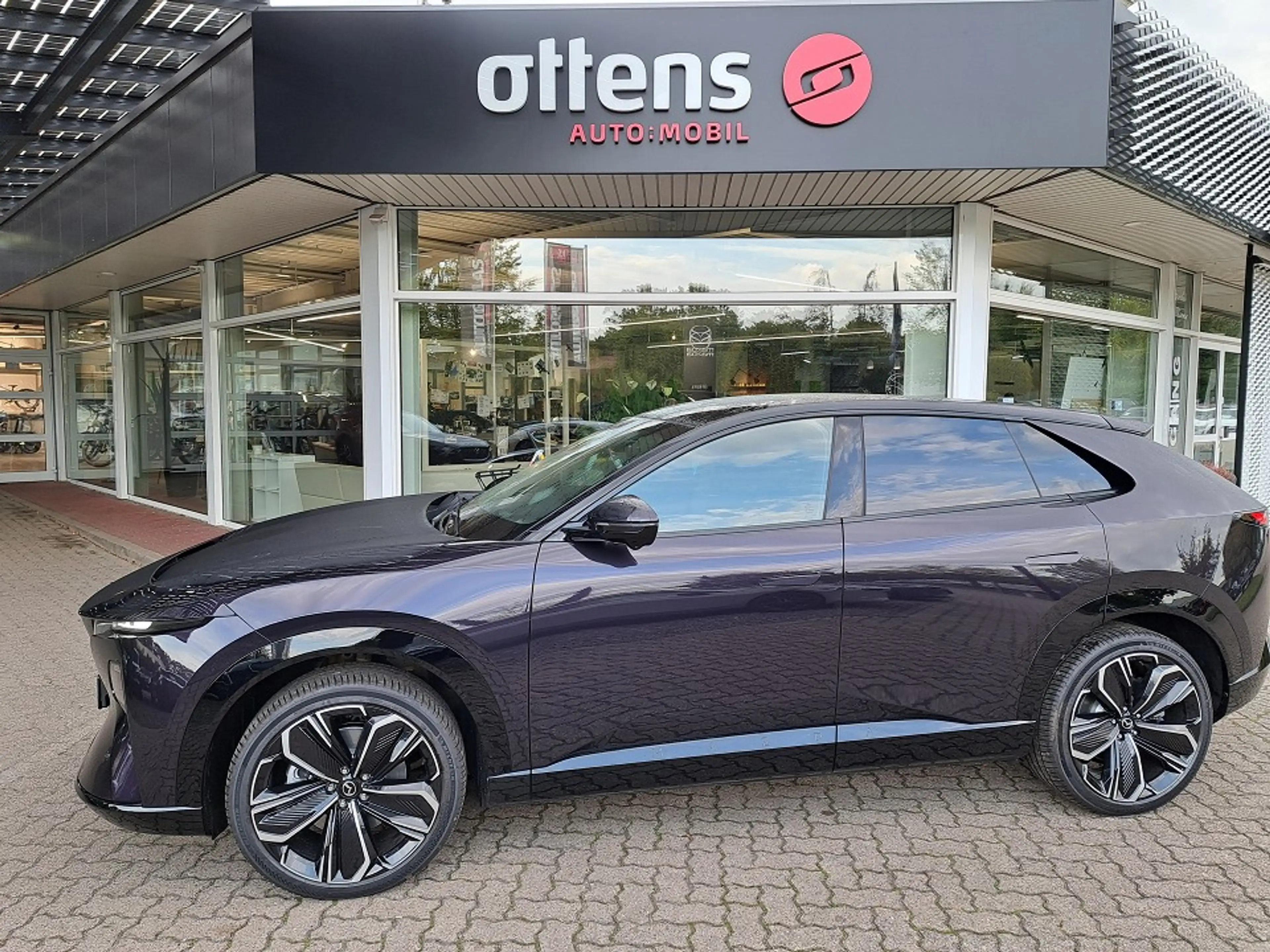 Mazda CX-6e Takumi; Leder;21"