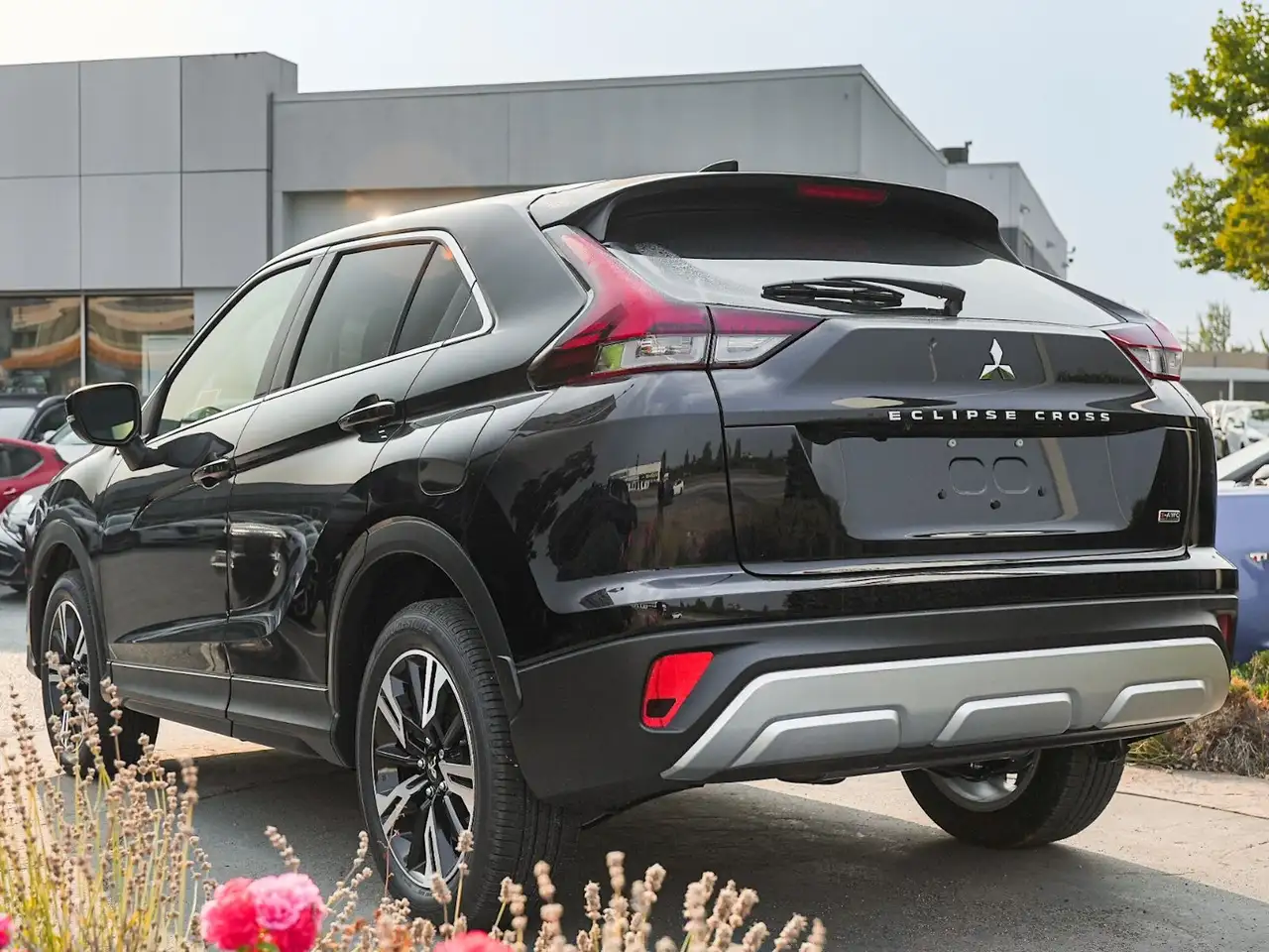 Mitsubishi Eclipse Cross снимка Mitsubishi Eclipse Cross