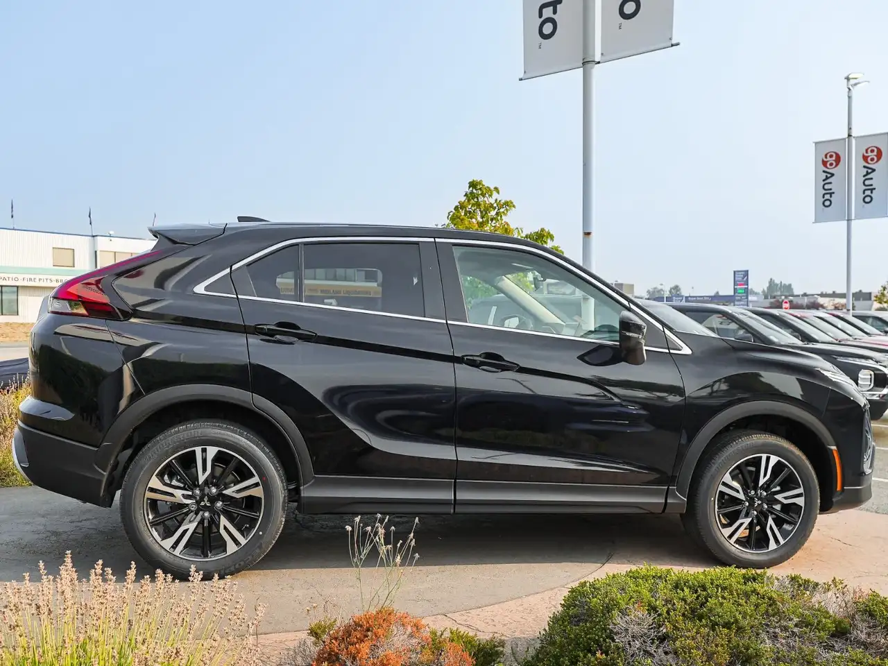 Mitsubishi Eclipse Cross снимка Mitsubishi Eclipse Cross