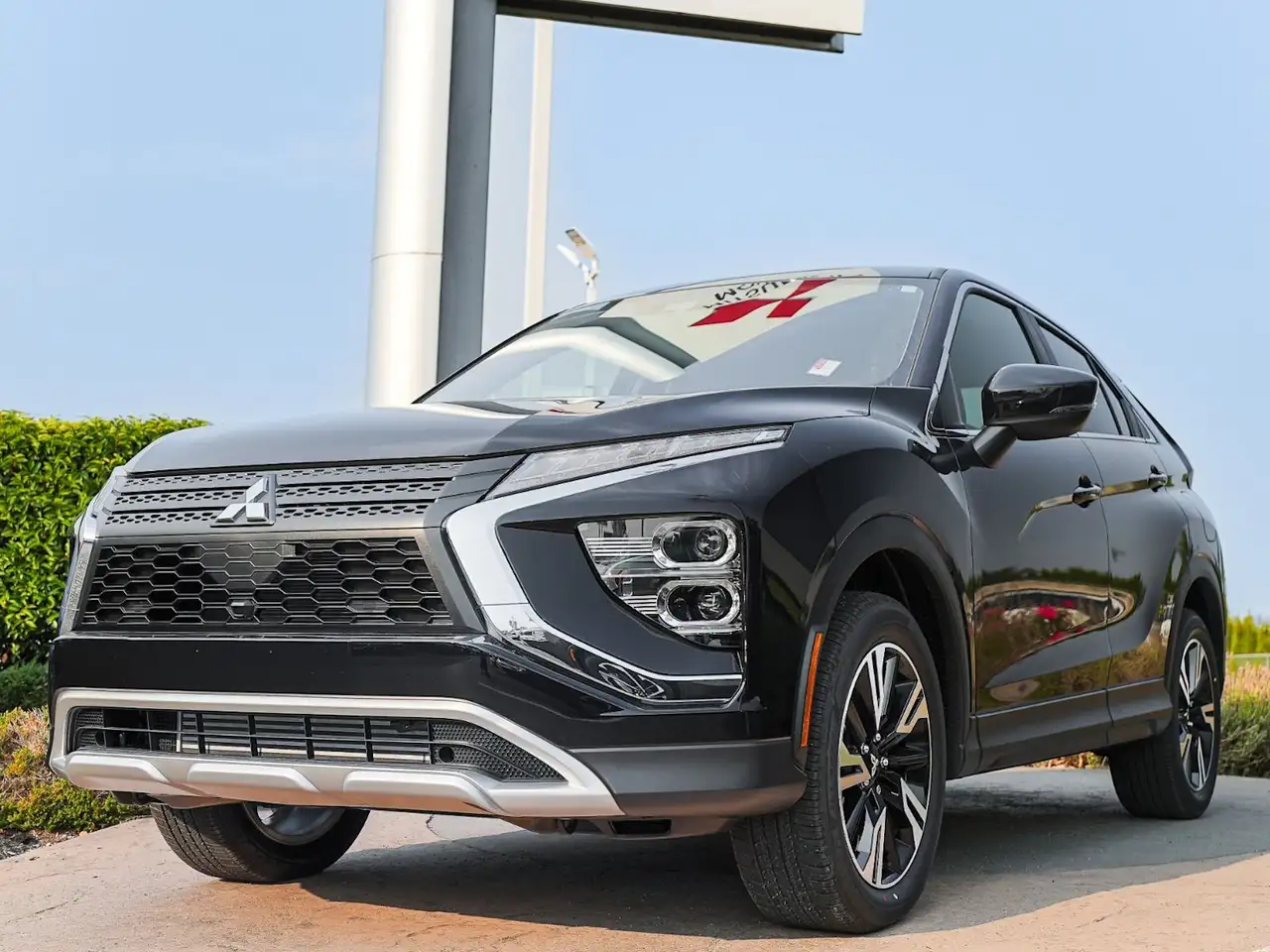 Mitsubishi Eclipse Cross снимка Mitsubishi Eclipse Cross