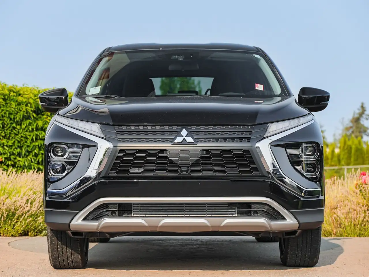 Mitsubishi Eclipse Cross снимка Mitsubishi Eclipse Cross