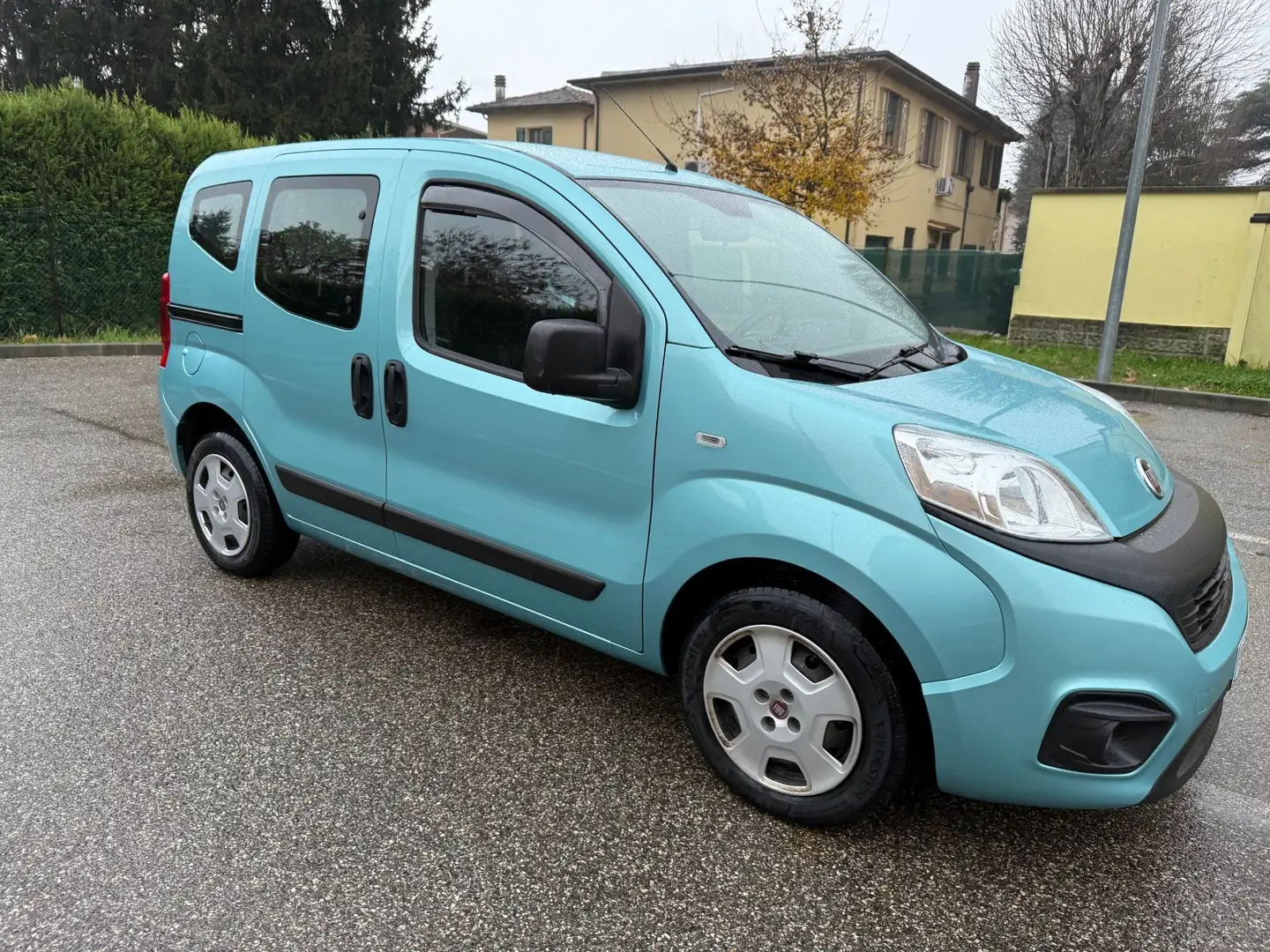 Fiat Qubo 1.3 MJT - NEOPATENTATI - 12 MESI DI GARANZIA - plava - 2