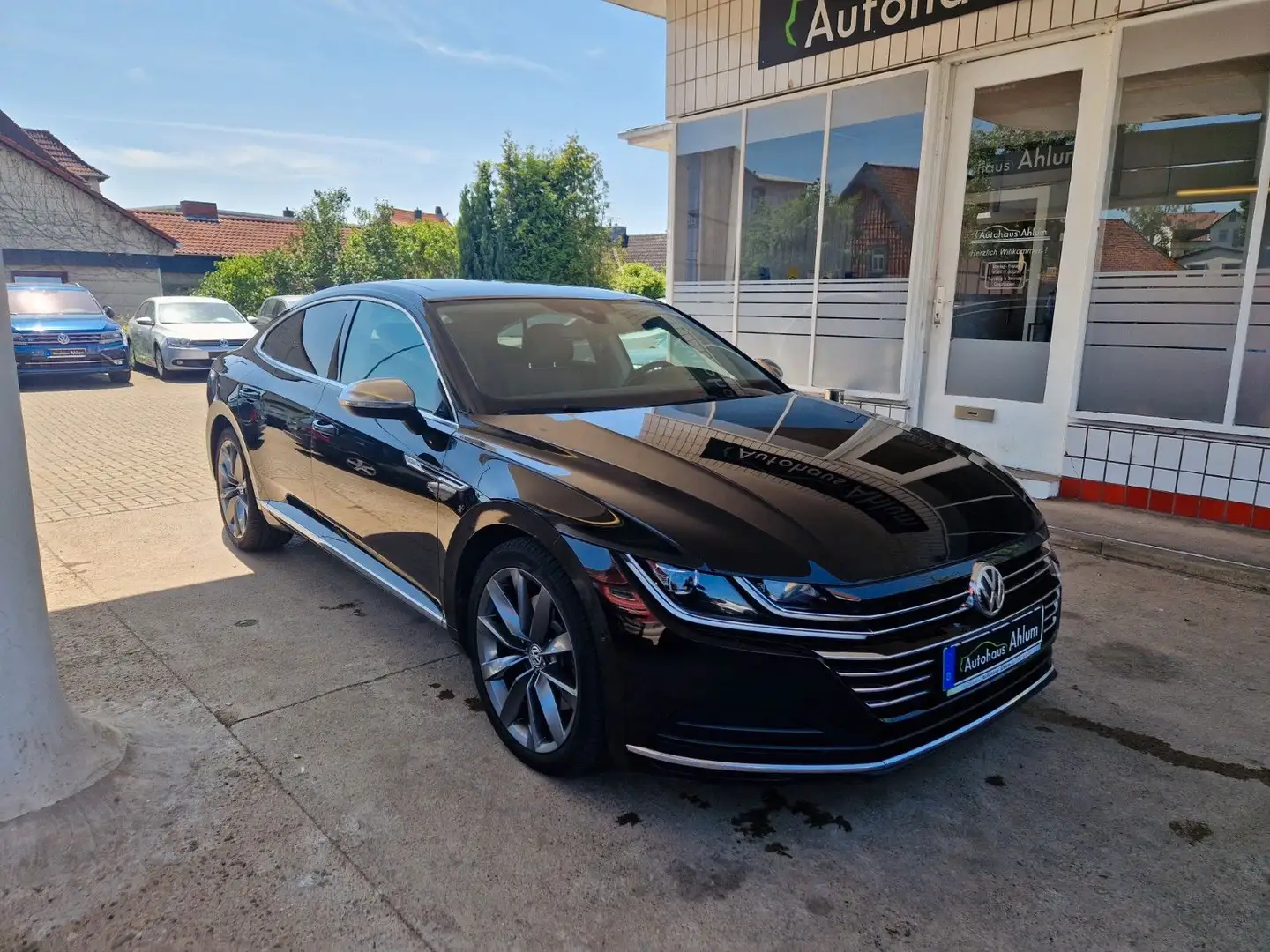 Volkswagen Arteon Elegance 4Motion Pano Kamera Leder Navi Schwarz - 1