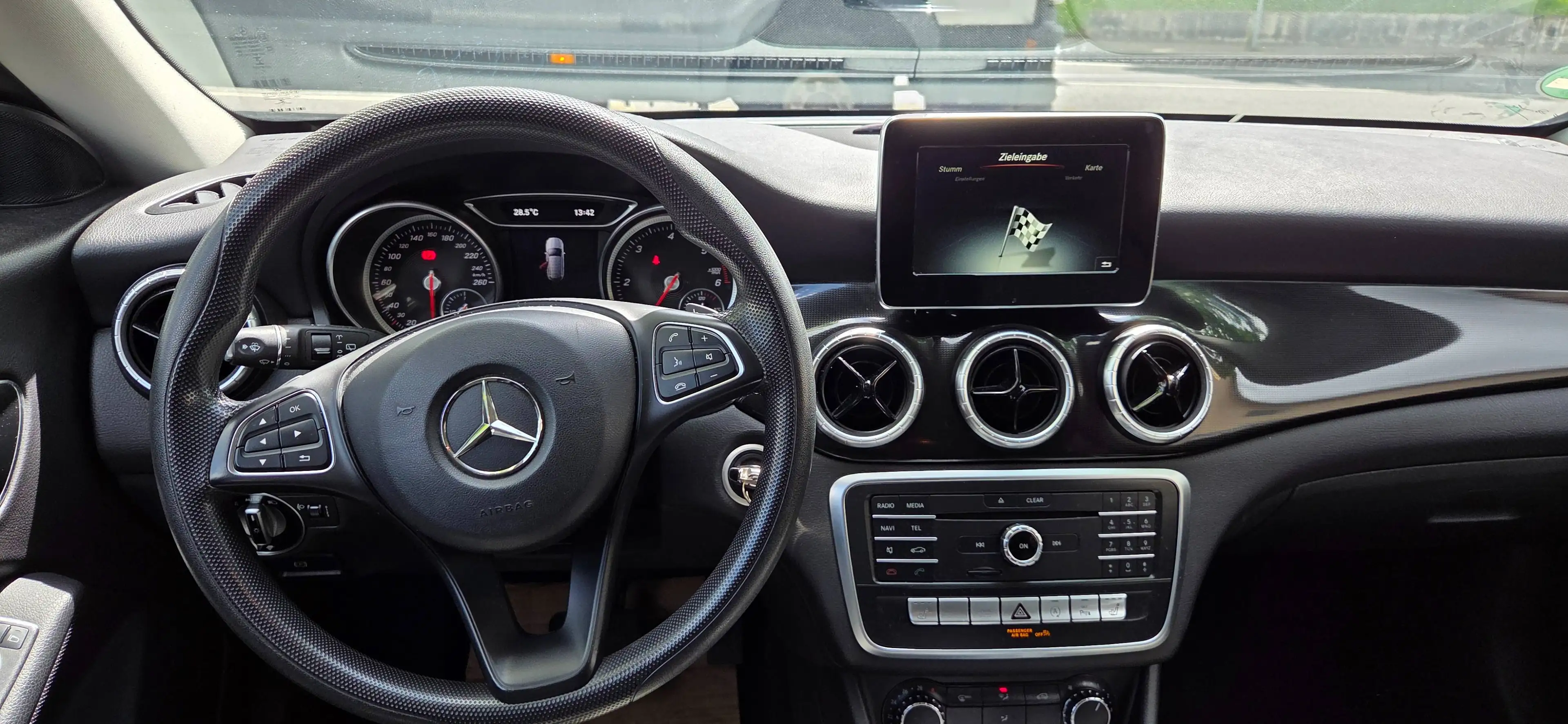 Mercedes-Benz CLA 220 CLA 220 CDI — photo 10