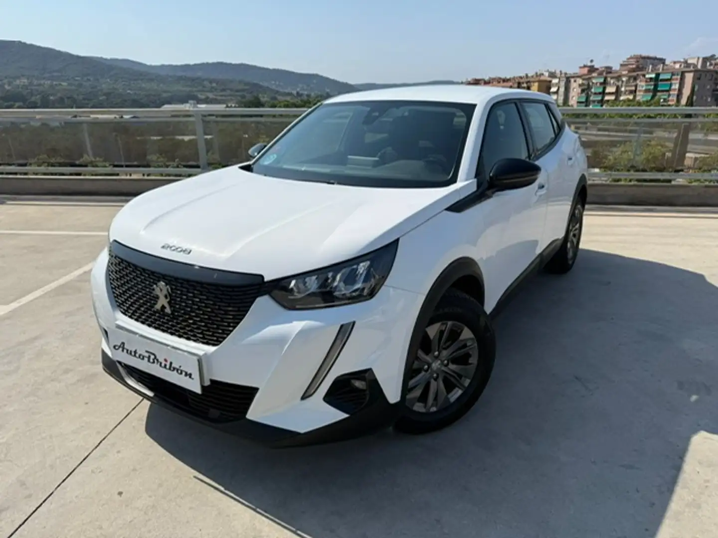 Peugeot 2008 1.5BlueHDi S&S Allure 110 Wit - 2