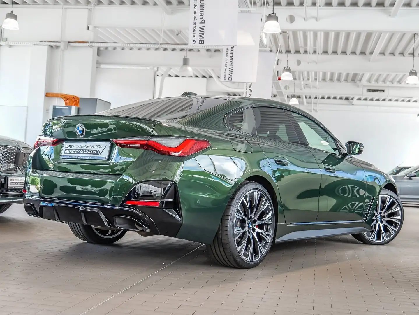 BMW 440 M440i xDrive Gran Coupé 20Zoll HuD Laser Komfzg Vert - 2