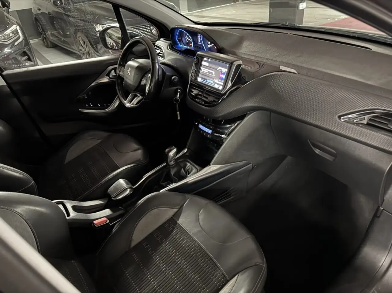 Peugeot 2008 2008 — photo 8