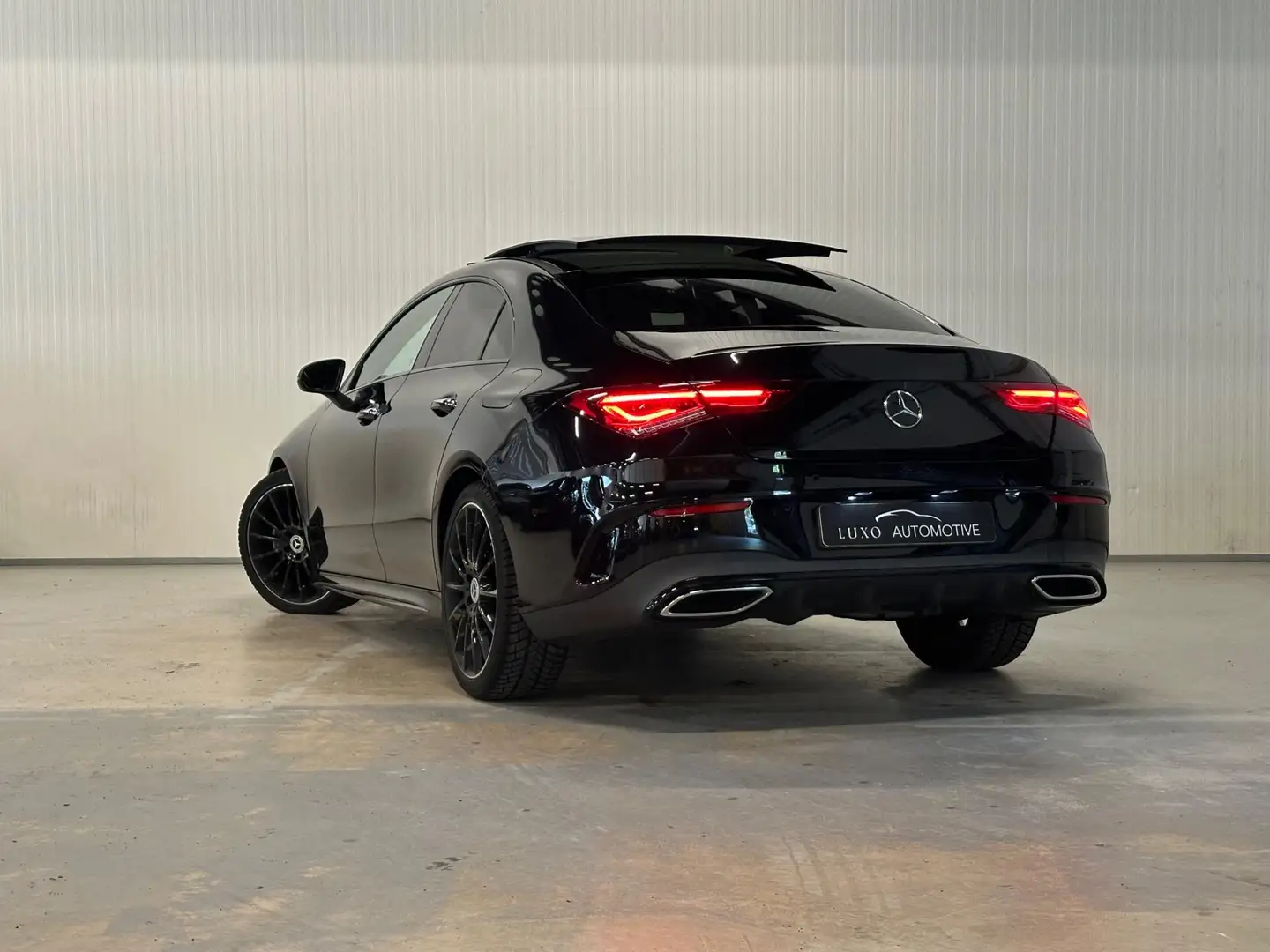 Mercedes-Benz CLA 180 Premium Plus | PANO | AMBIENCE LIGHTS | PREMIUM PL Zwart - 2