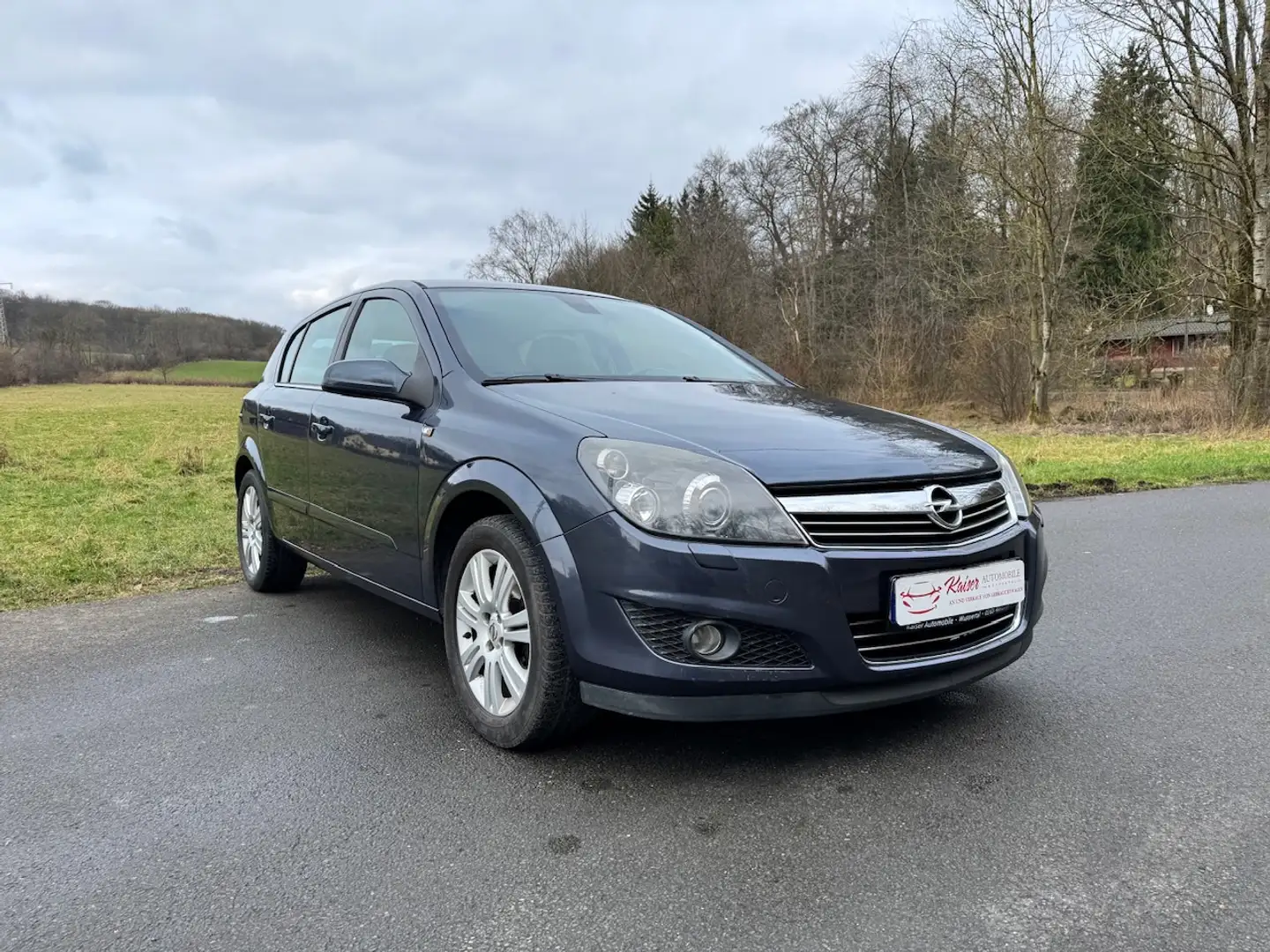 Opel Astra H Lim. Innovation "110 Jahre"2.Hand*Klima Blau - 1