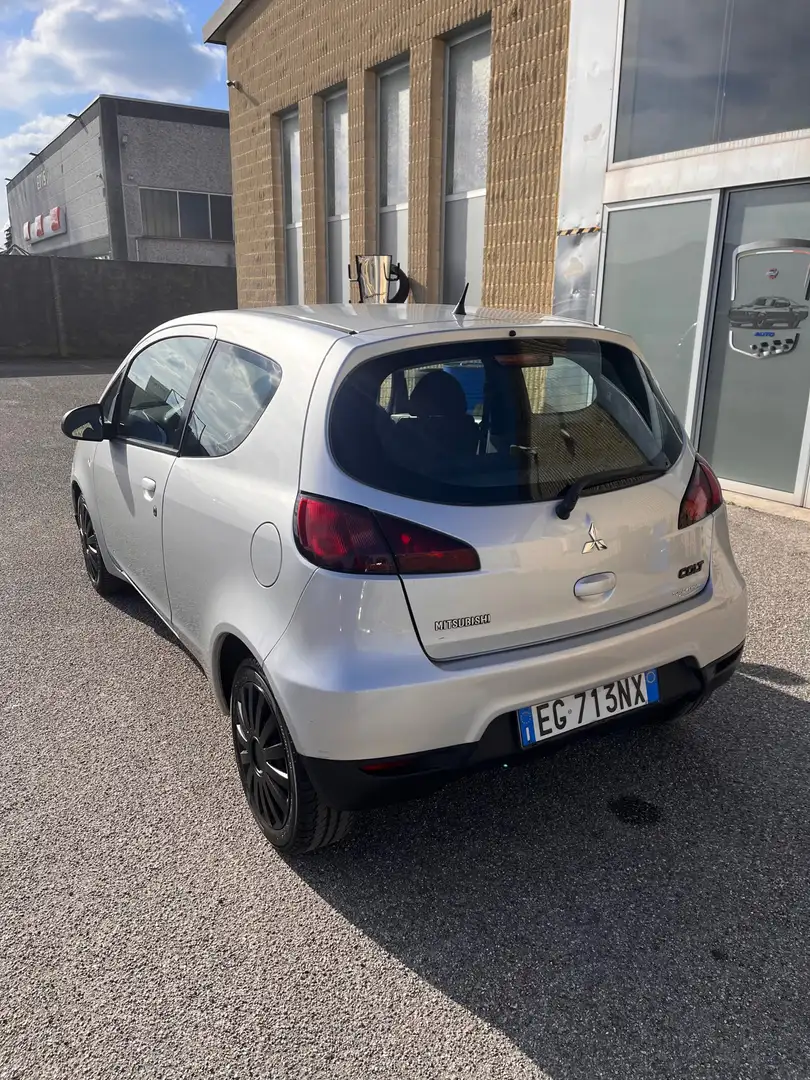 Mitsubishi Colt 3p 1.1 In - 2