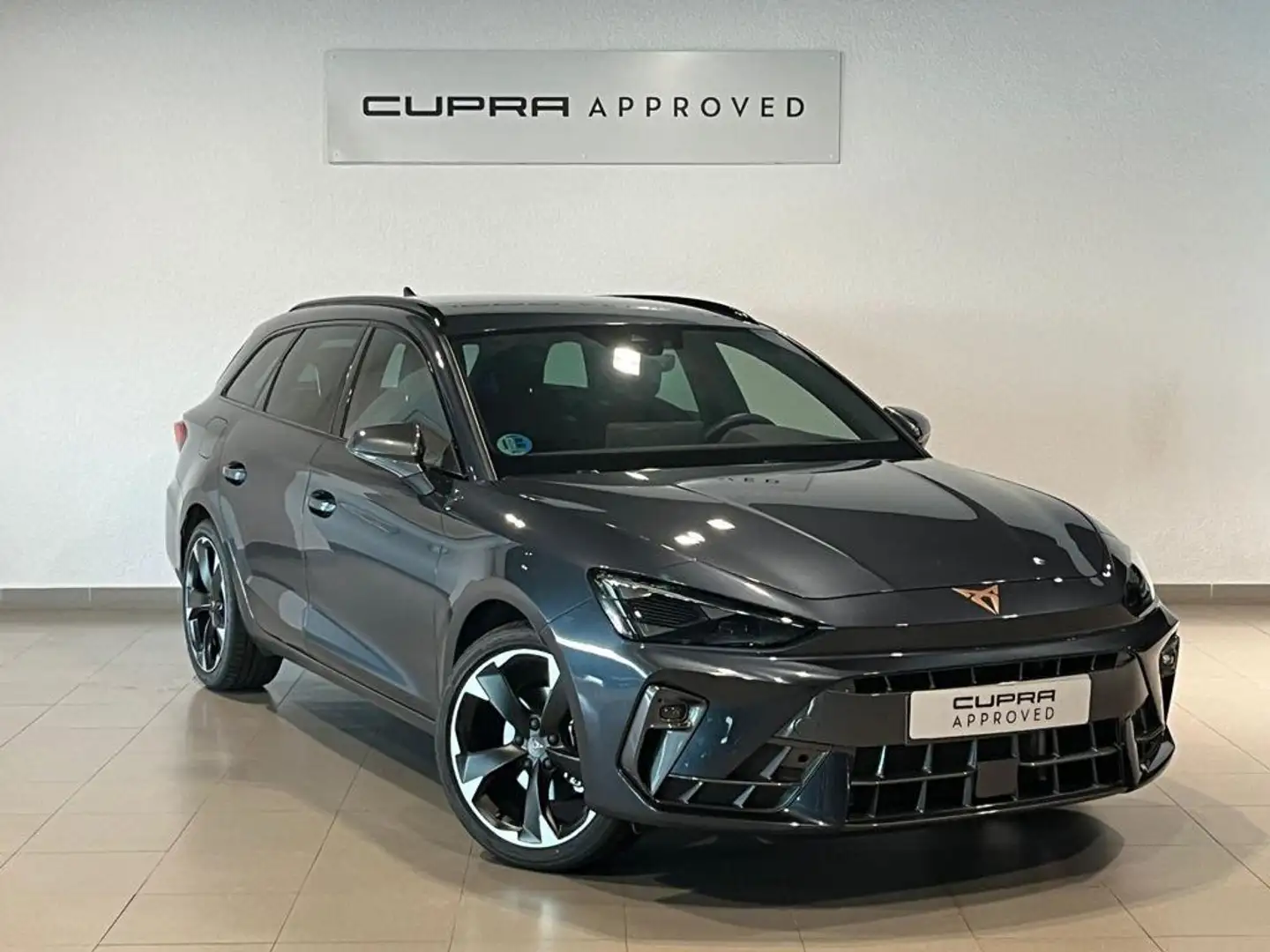 CUPRA Leon Sportstourer 1.5 eTSI 110 DSG Gris - 1