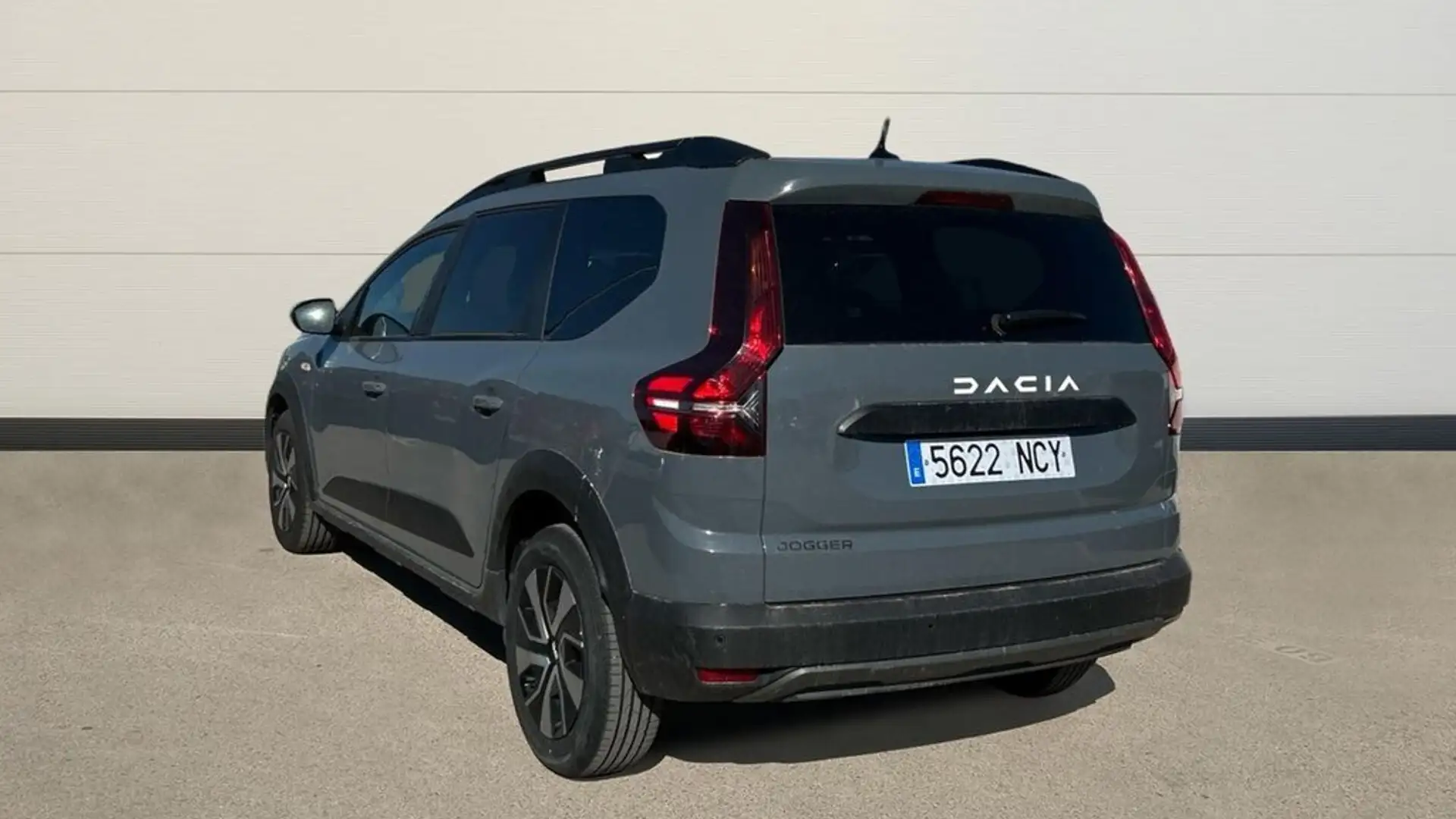 Dacia Jogger 1.0 TCe Expression 81kW 7pl. Gris - 2
