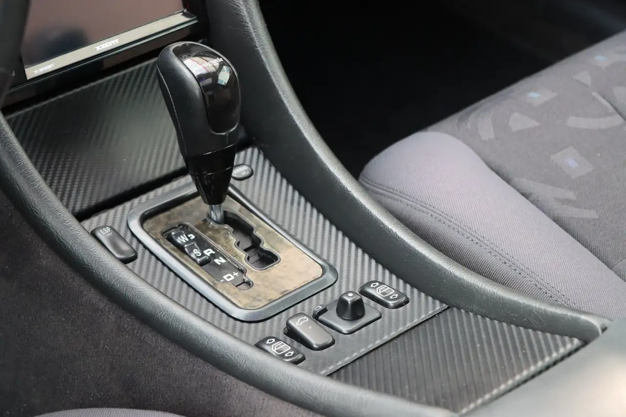 Mercedes-Benz CLK 320 Sport Aut. AMG | SCHIEBEDACH | TOP OPTIK |, foto 9