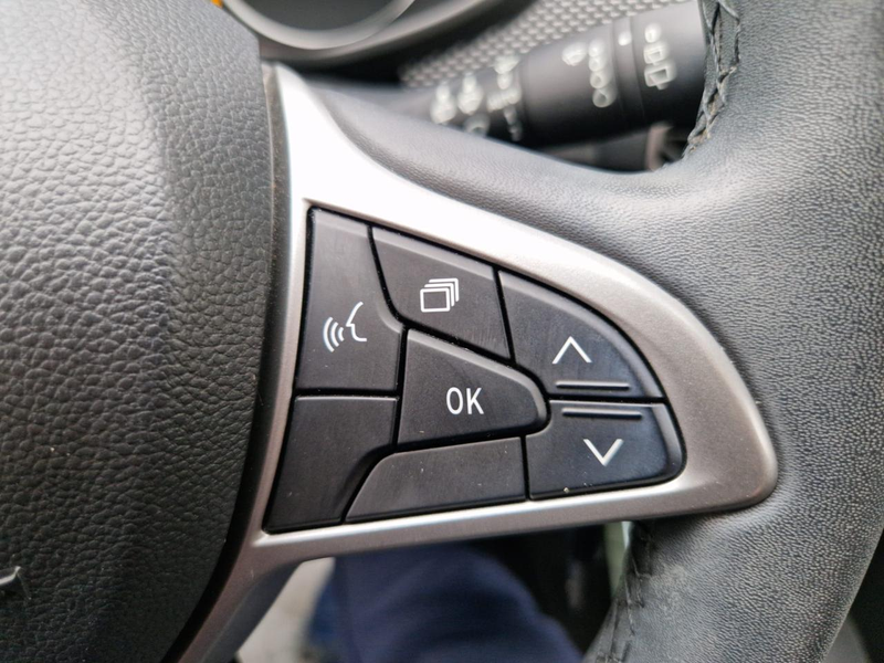 Dacia Sandero 1.0 TCe Expression CVT — photo 6