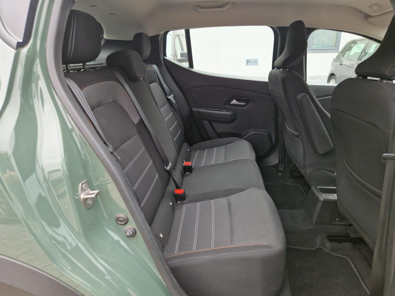 Dacia Sandero 1.0 TCe Expression CVT — photo 13