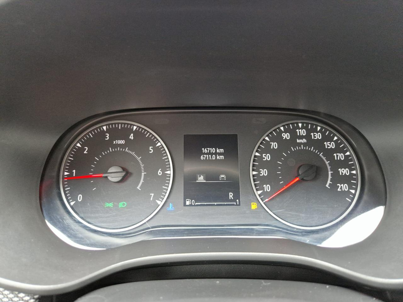 Dacia Sandero 1.0 TCe Expression CVT — photo 7