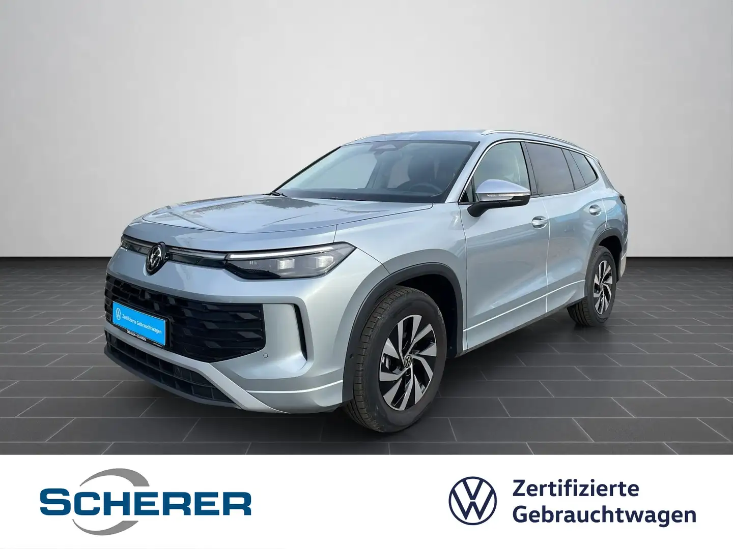 Volkswagen Tayron 1.5 TSI SHZ ACC LED KLIMA Silber - 1