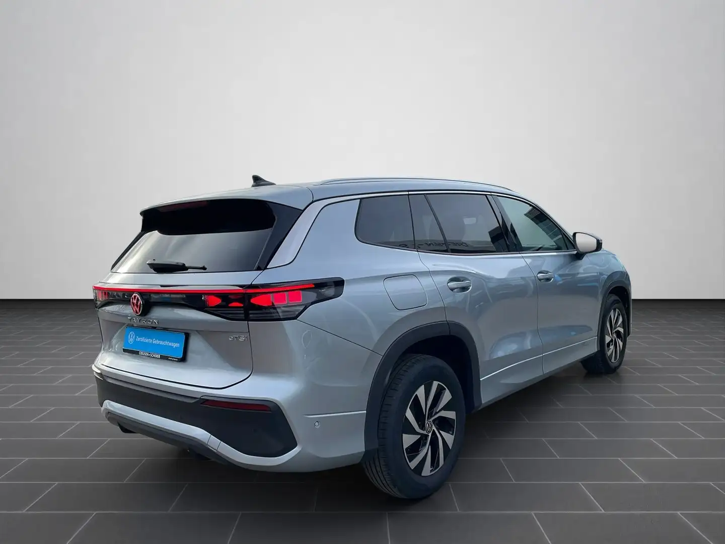 Volkswagen Tayron 1.5 TSI SHZ ACC LED KLIMA Silber - 2
