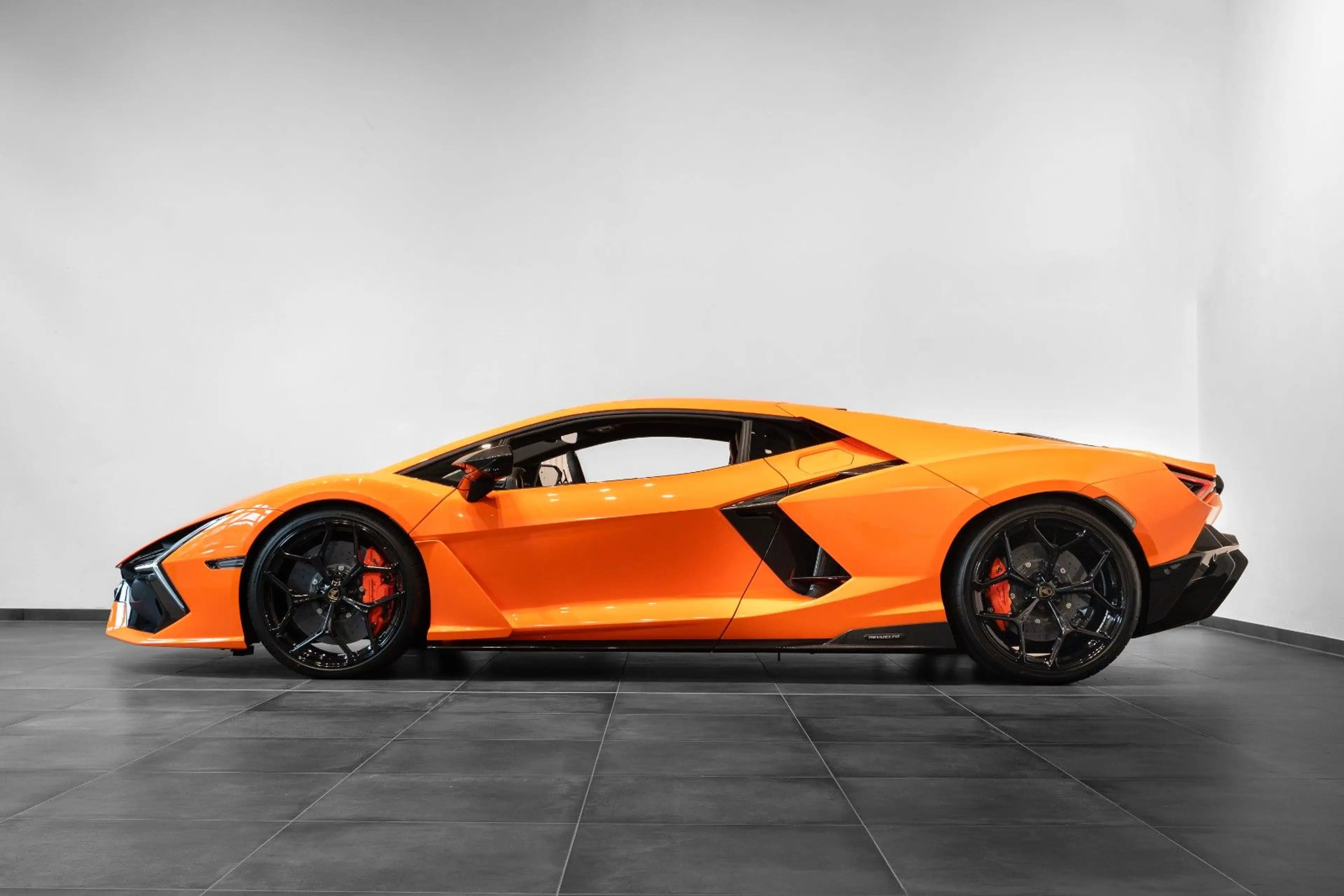 Lamborghini Revuelto Prod.26*Neu*BlankoCoc*19%*Full Carbon — photo 14