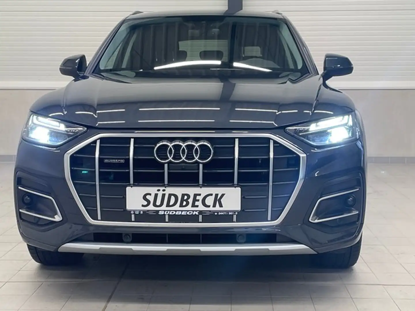 Audi Q5 2.0 TDI quattro 150 kW AHK+ACC++ Grau - 2