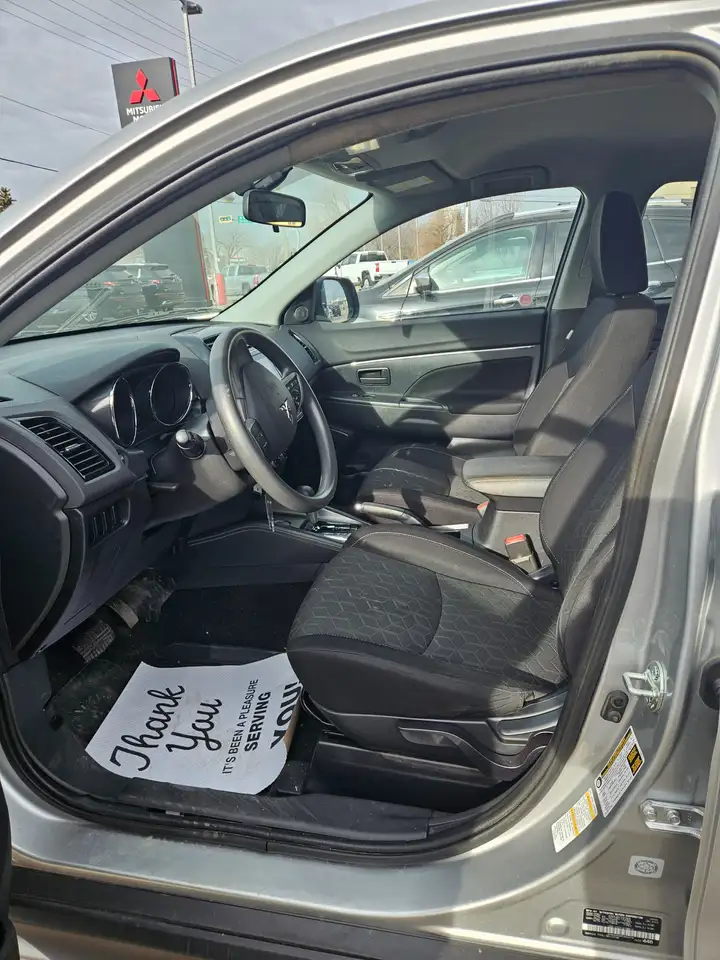 Mitsubishi Eclipse Cross снимка Mitsubishi Eclipse Cross