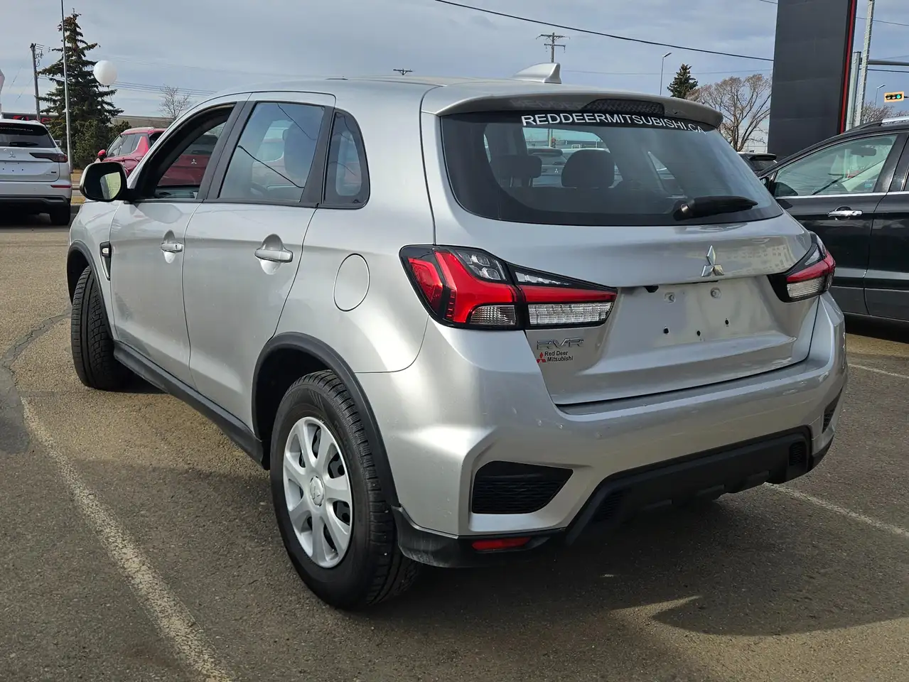 Mitsubishi Eclipse Cross снимка Mitsubishi Eclipse Cross