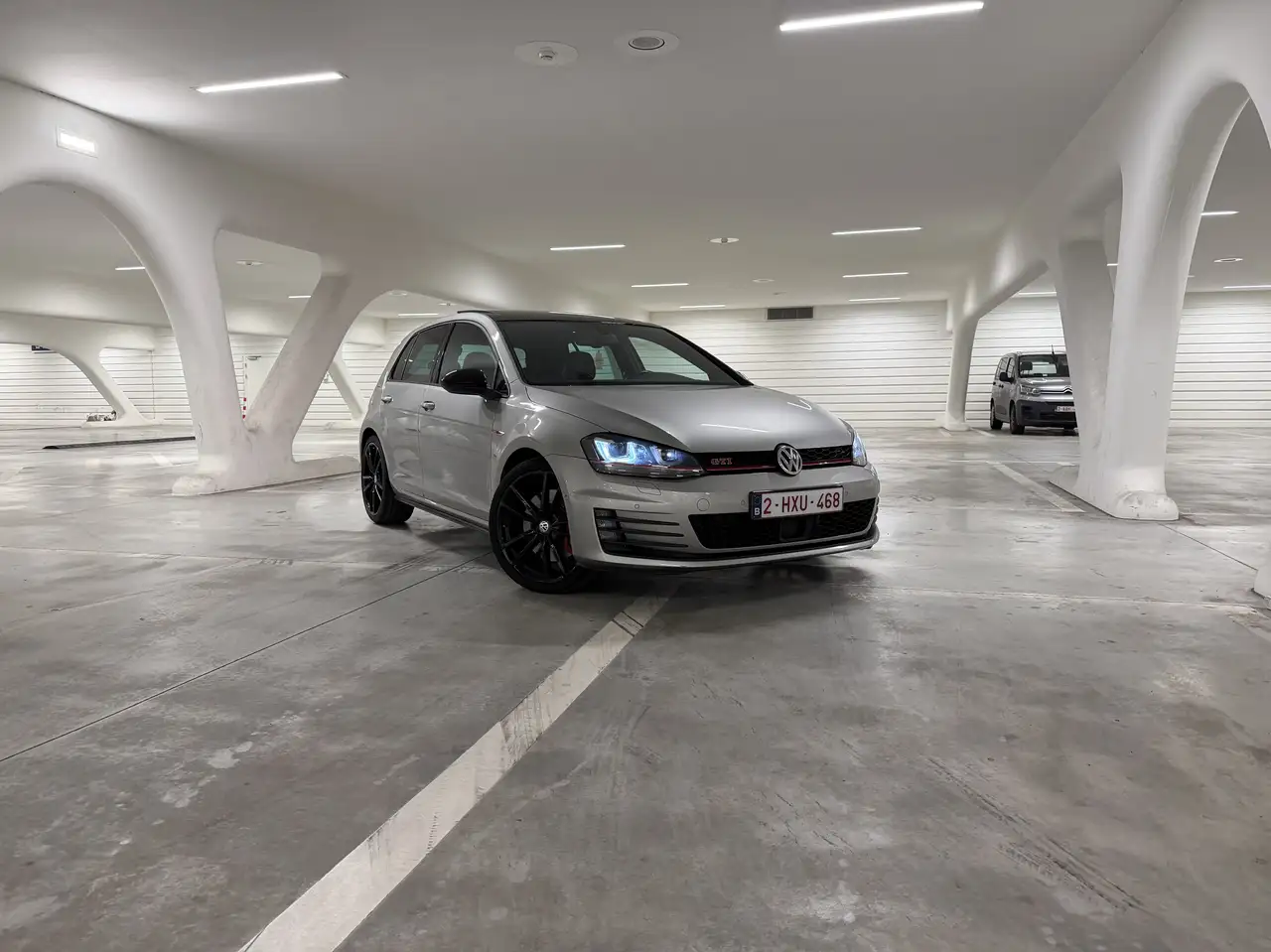 Volkswagen Golf GTI