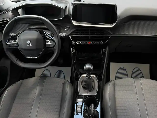 Peugeot 2008 view 7