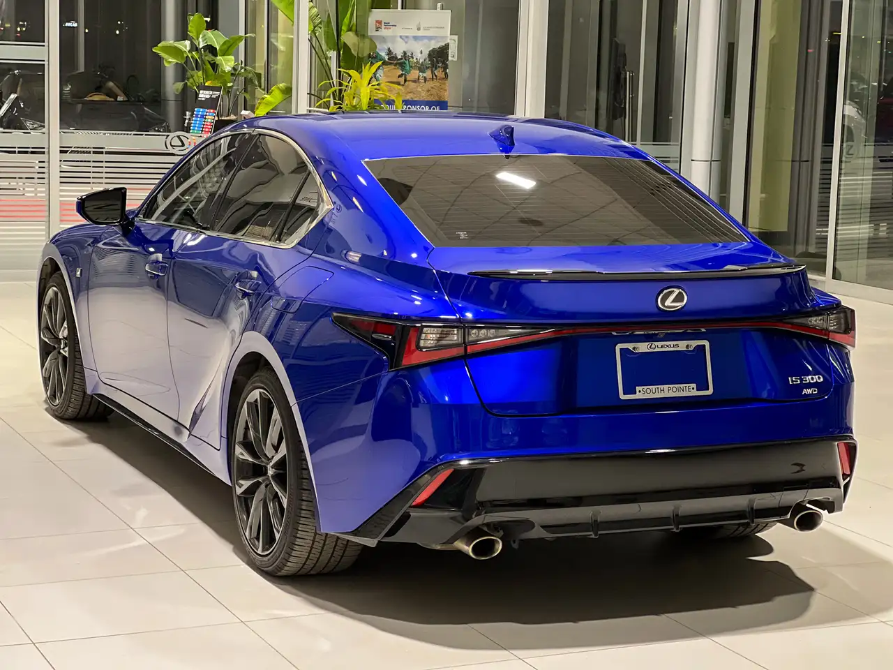Lexus IS photo Lexus IS