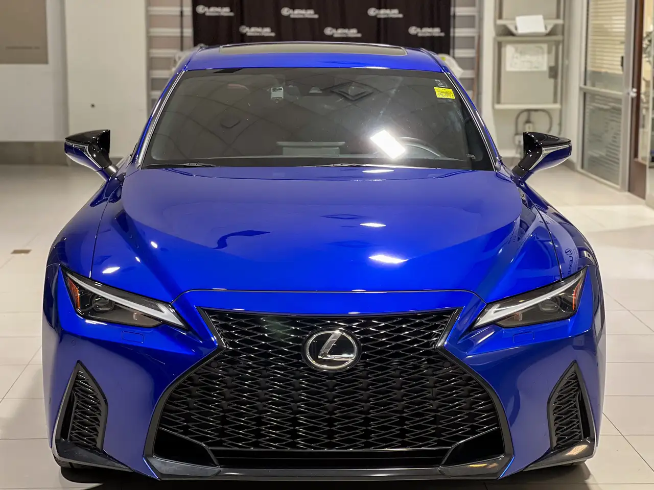 Lexus IS photo Lexus IS