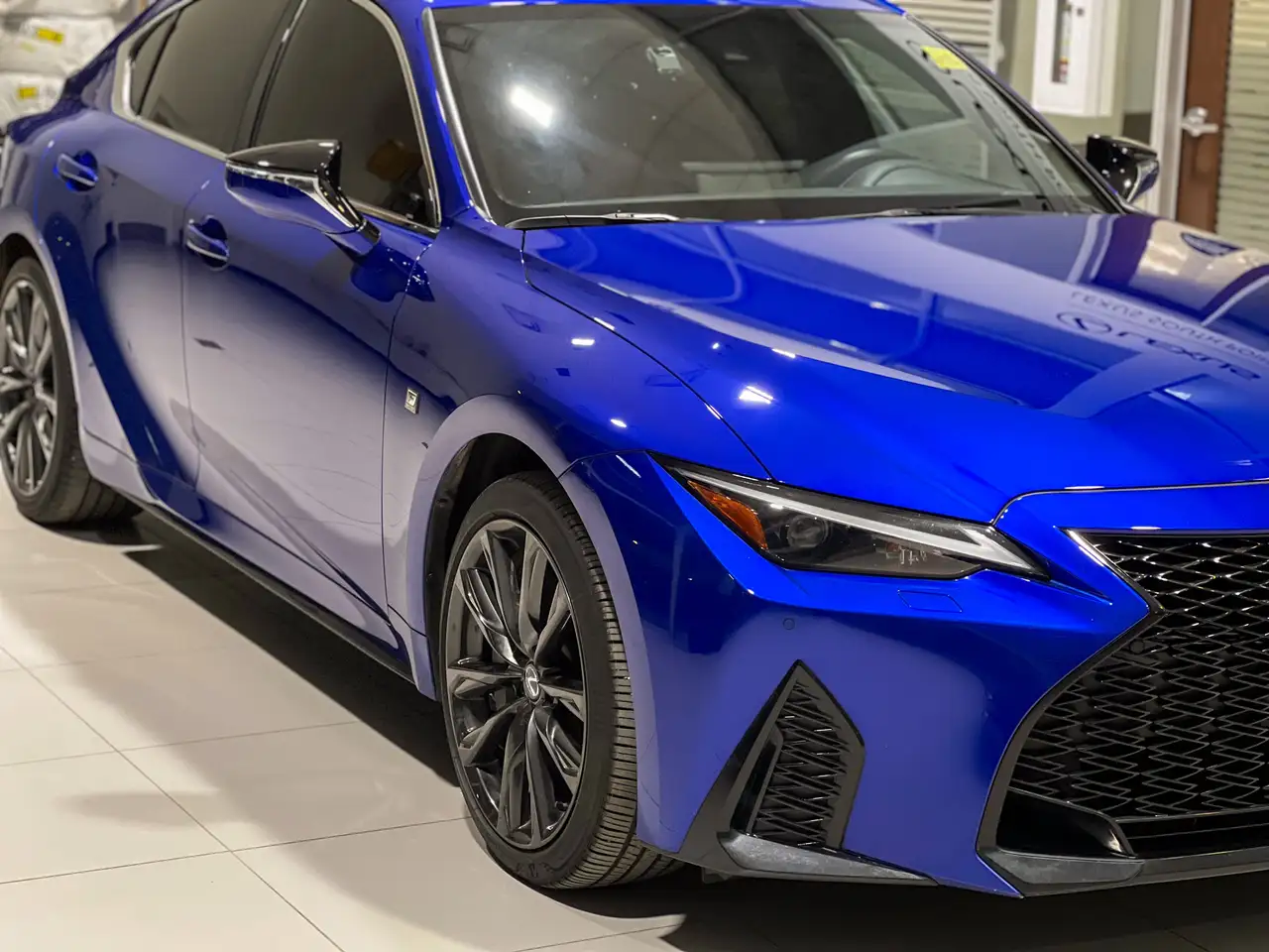 Lexus IS photo Lexus IS
