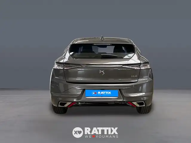 DS Automobiles DS 4 view 4