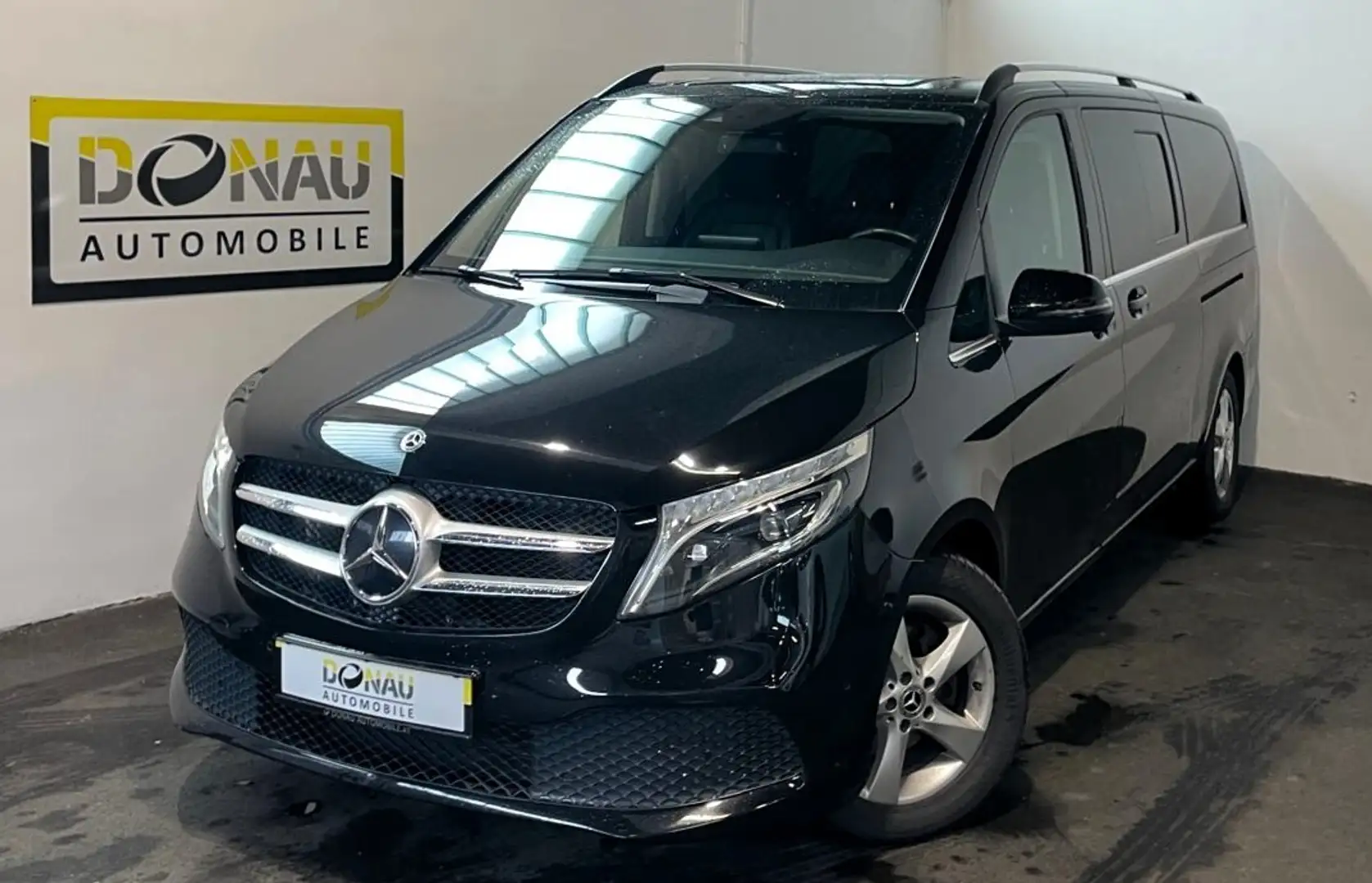 Mercedes-Benz V 220 d Kombi extralang Avantgarde Aut. Schwarz - 1