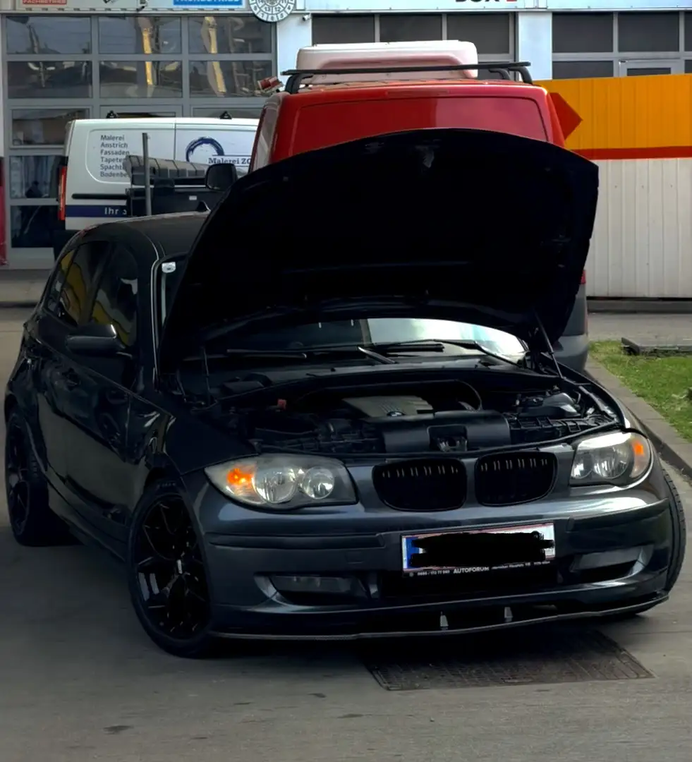 BMW 118 118d - 1