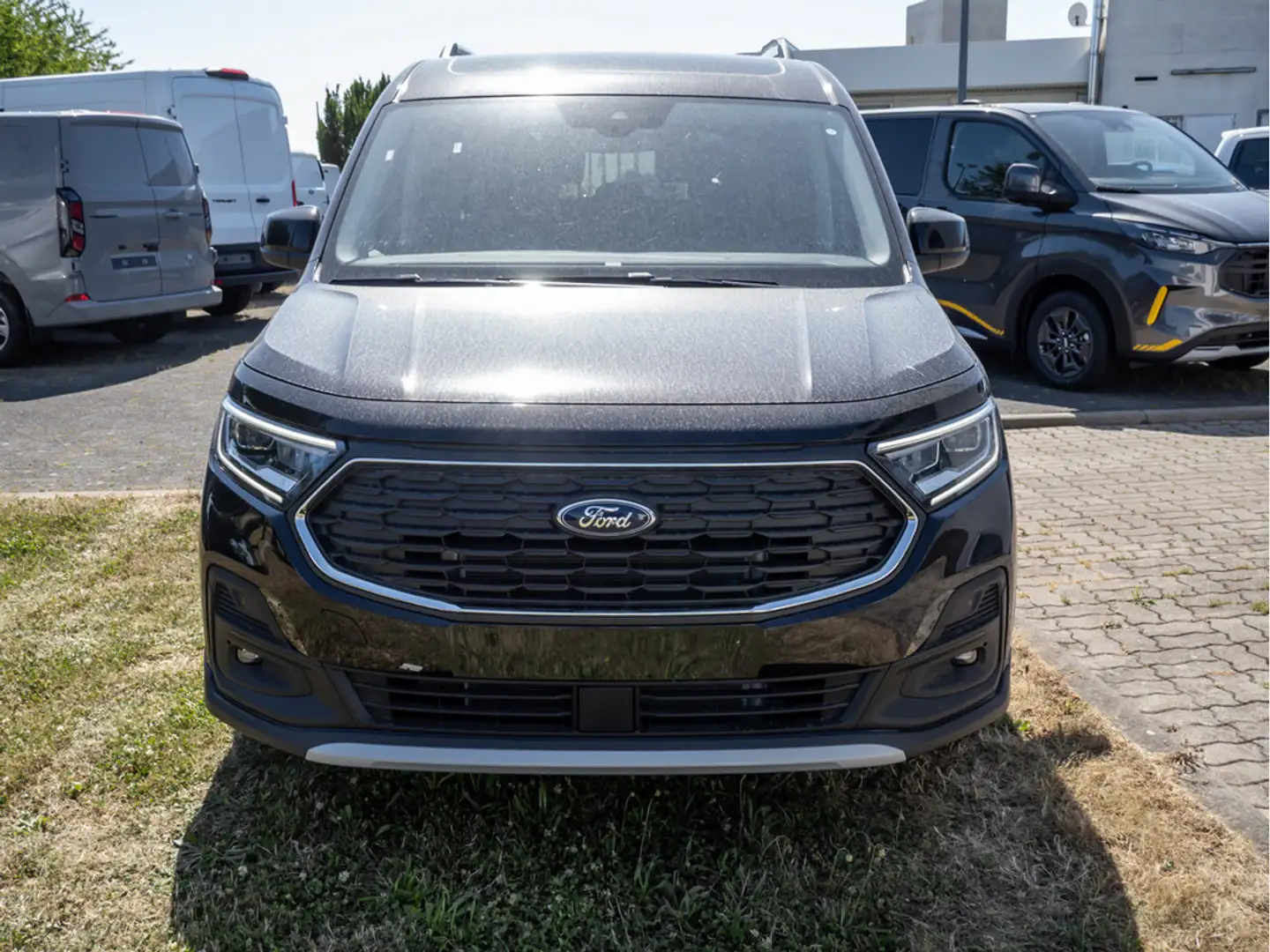 Ford Tourneo Grand Connect Active 2.0l FWD PANO Noir - 2