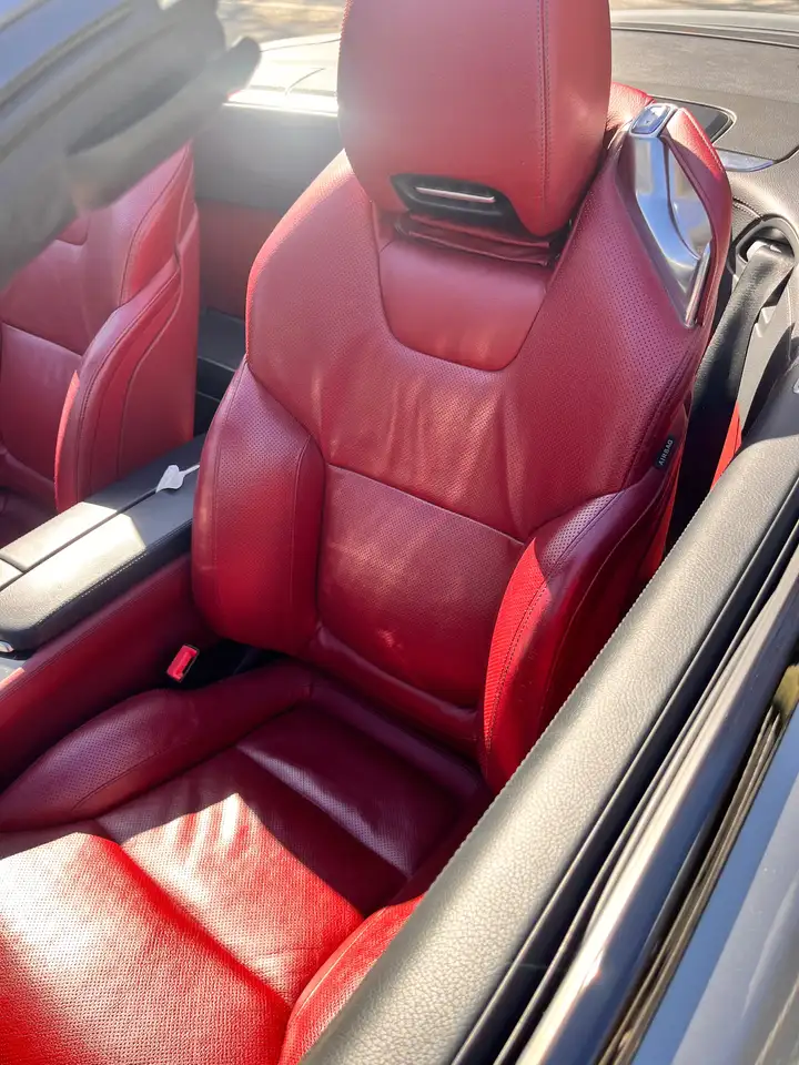 Mercedes-Benz SL снимка Mercedes-Benz SL