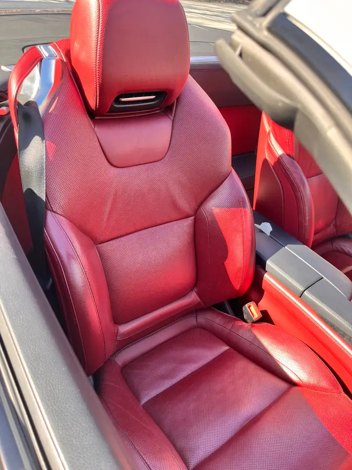 Mercedes-Benz SL снимка Mercedes-Benz SL