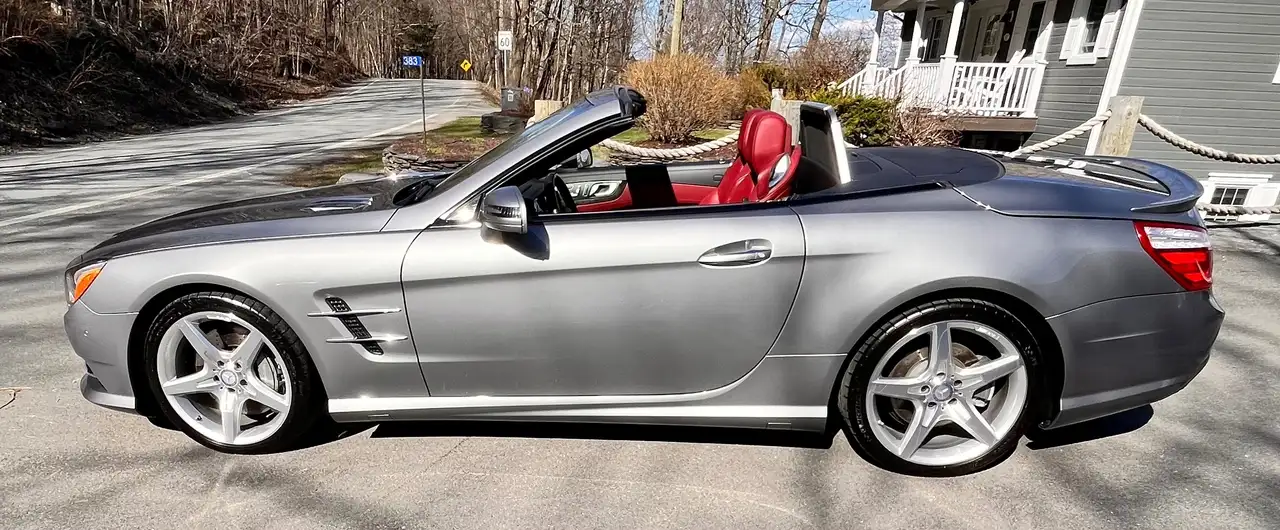 Mercedes-Benz SL снимка Mercedes-Benz SL