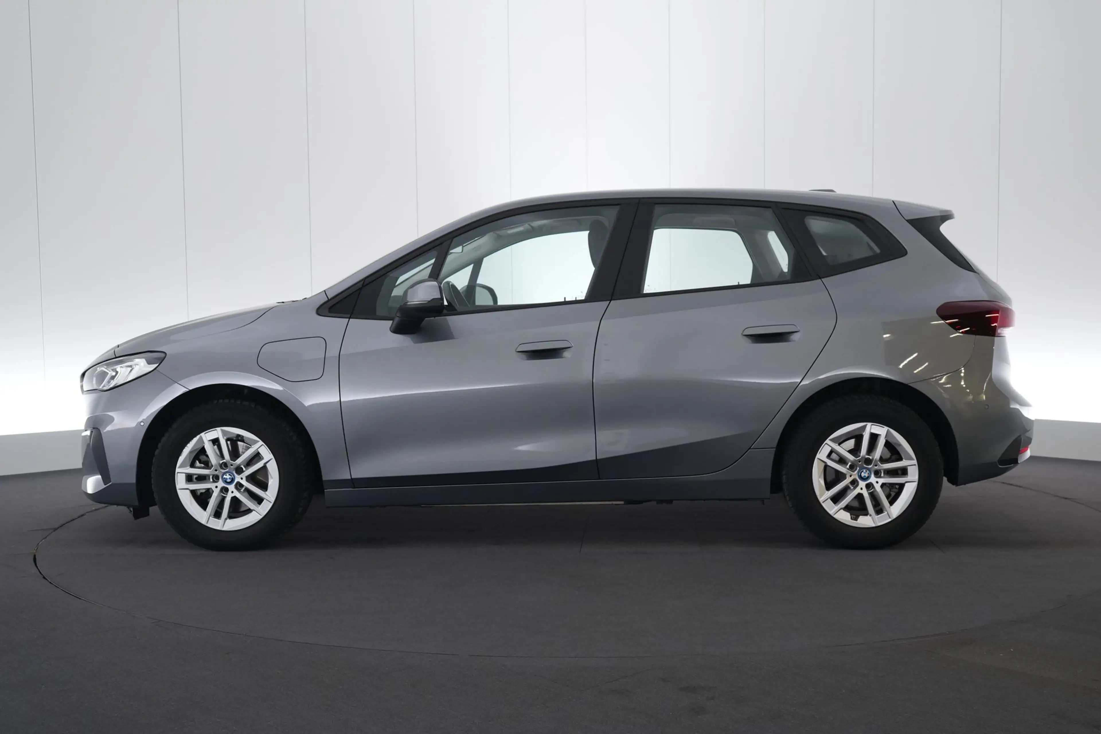 BMW 225 2 Active Tourer 225e PHEV xDrive LED GPS PDC CAM C — photo 11