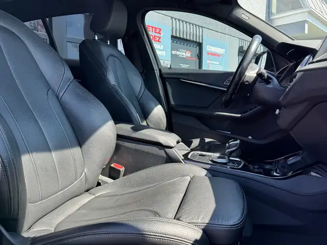 BMW 1 Series view 9