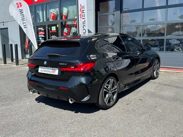 BMW 1 Series view 5