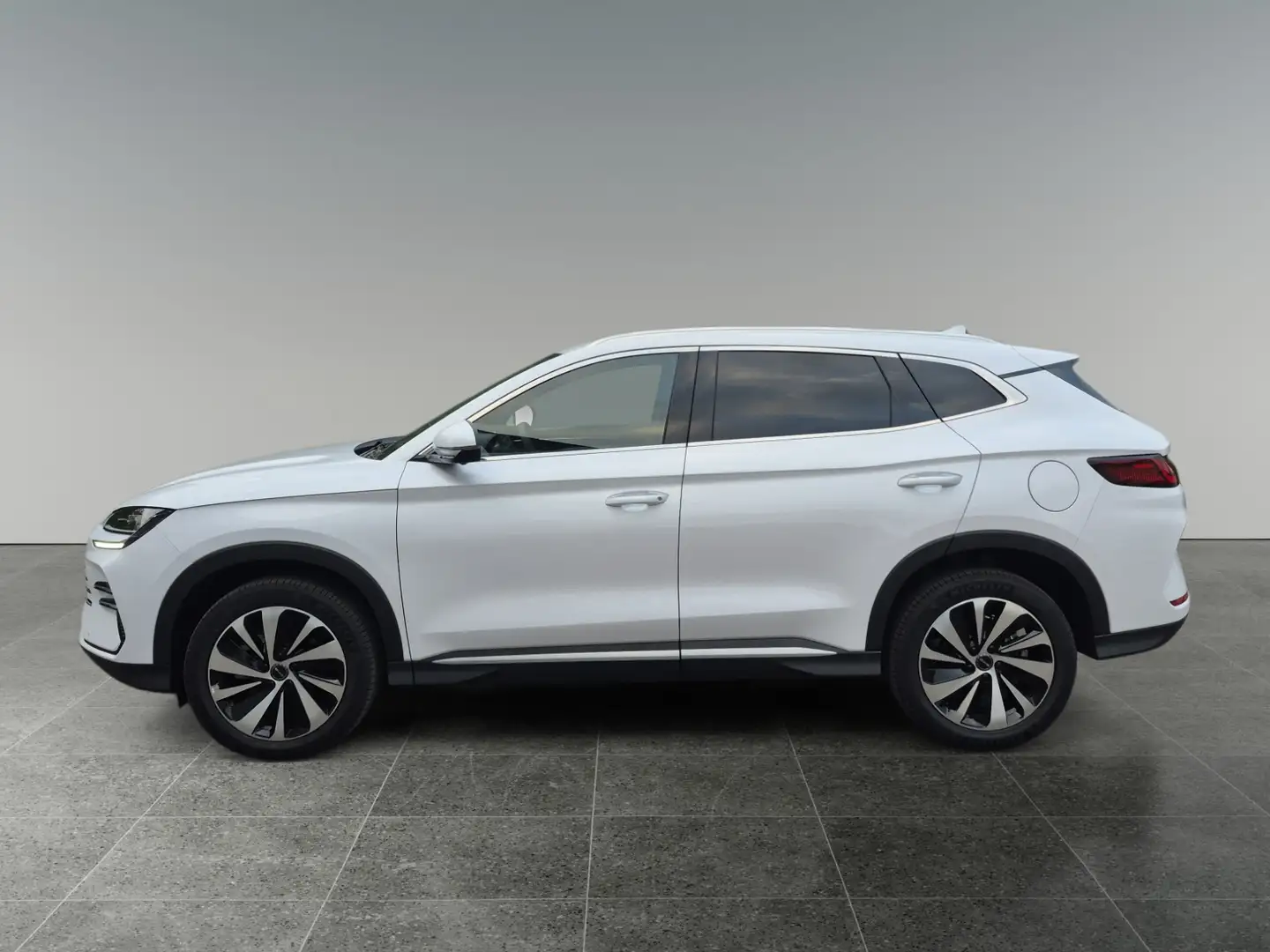 BYD Seal U DM-i Comfort Weiß - 2