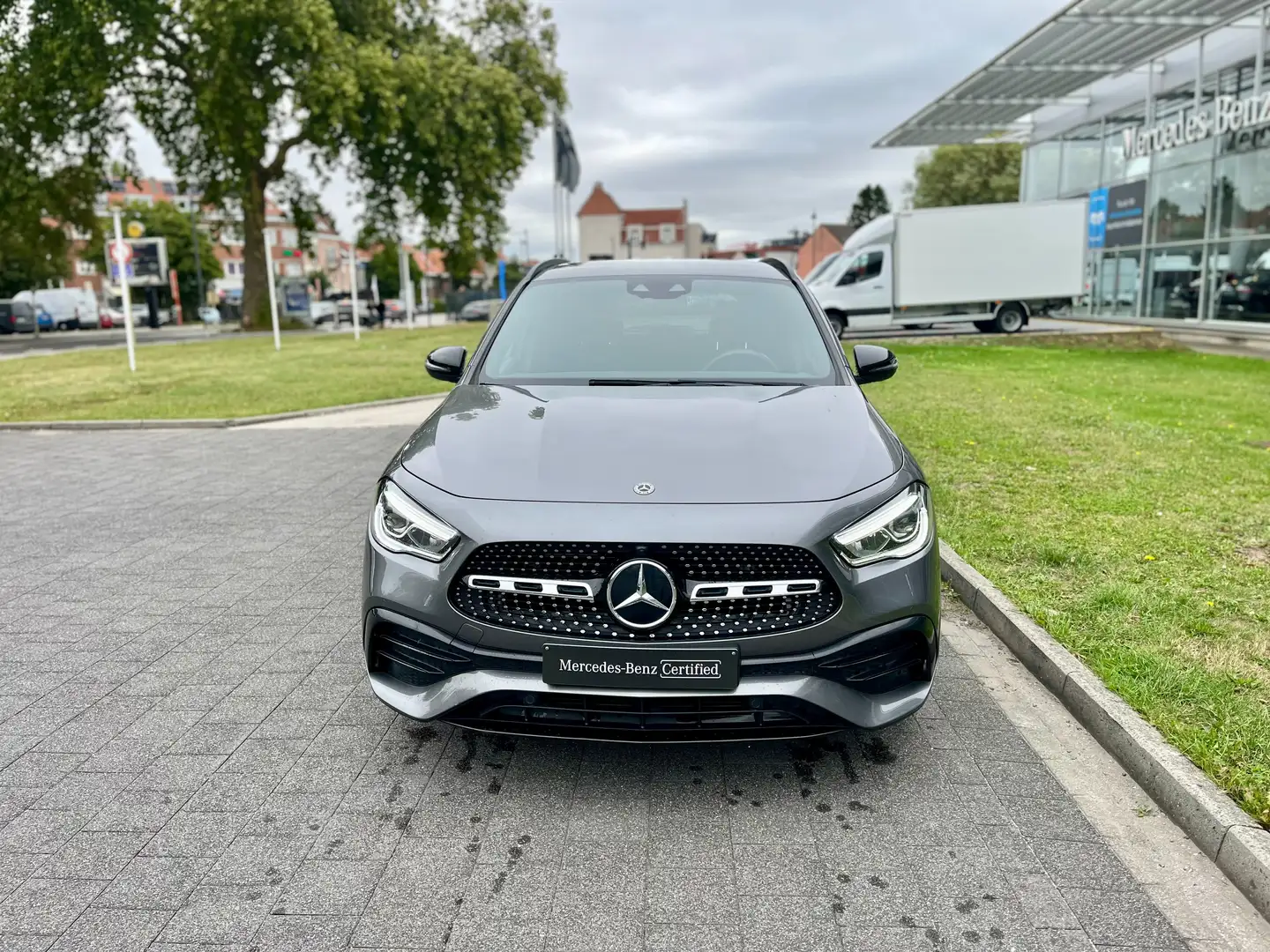 Mercedes-Benz GLA 200 GLA 200 d Business Solution Gris - 2