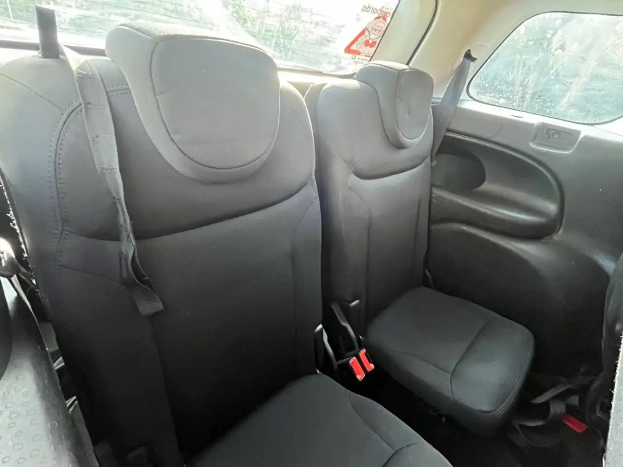 2015 Fiat 500L 1.6Mjt II S&S Lounge 120, photograph 12
