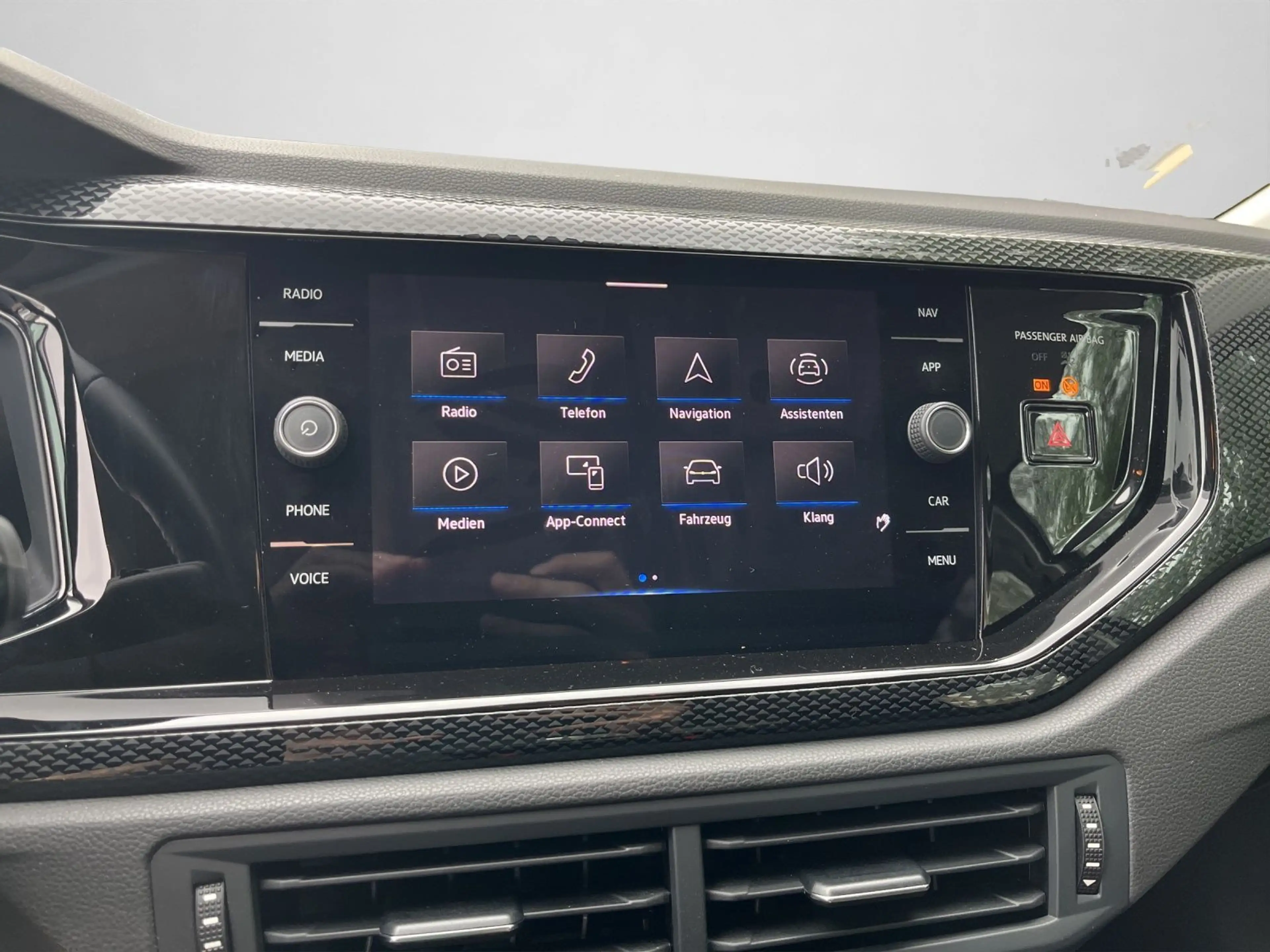 Volkswagen Polo Life 1.0 TSI GJR*SHZ*RS*CARPLAY uvm... — photo 11