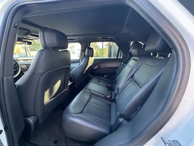 Land Rover Range Rover Sport view 13