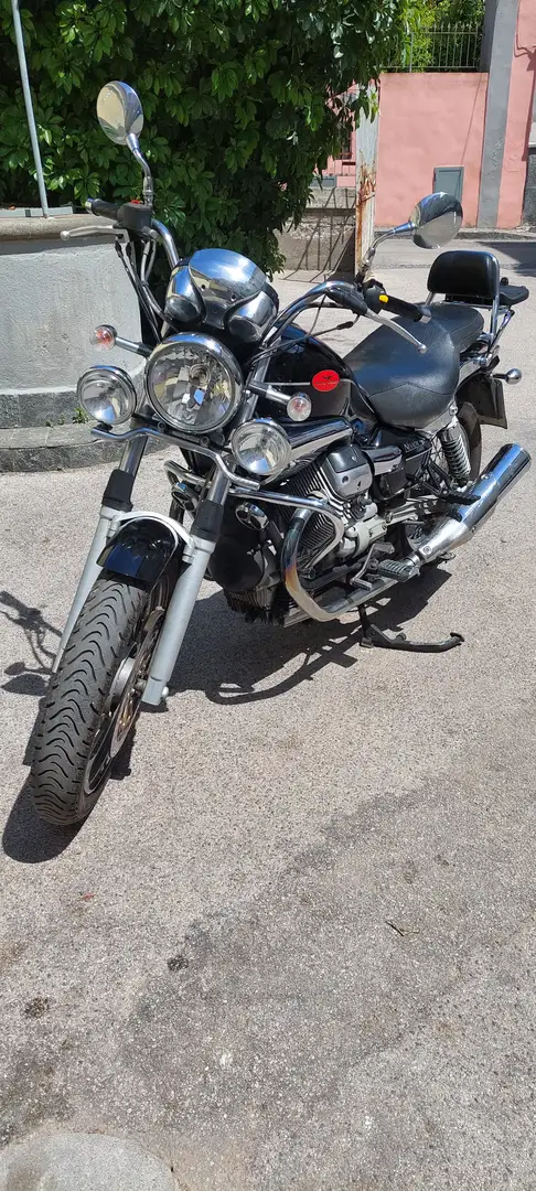 Moto Guzzi Nevada 750 ie Classic Negro - 1
